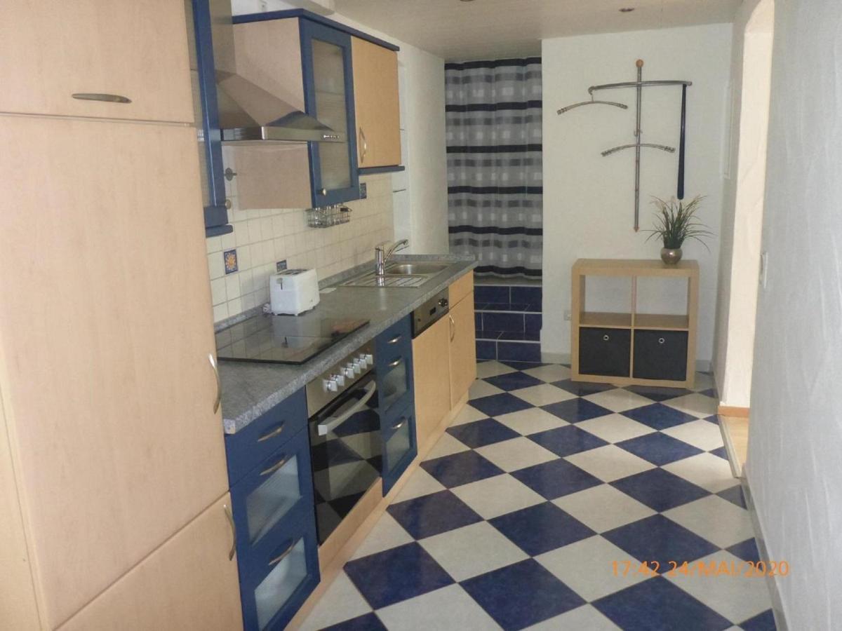 Ferienwohnung Christine Heckendalheim エクステリア 写真