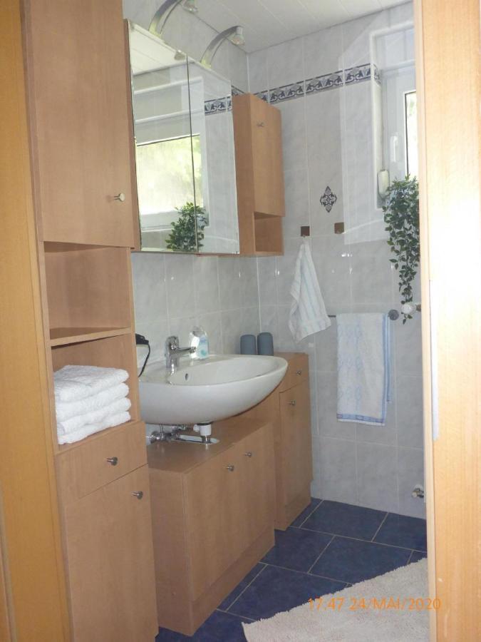 Ferienwohnung Christine Heckendalheim エクステリア 写真